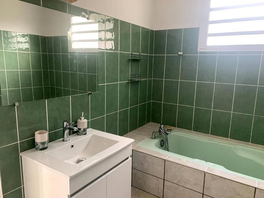 Villa Les Poinsettias Saint Pierre Ngoại thất bức ảnh
